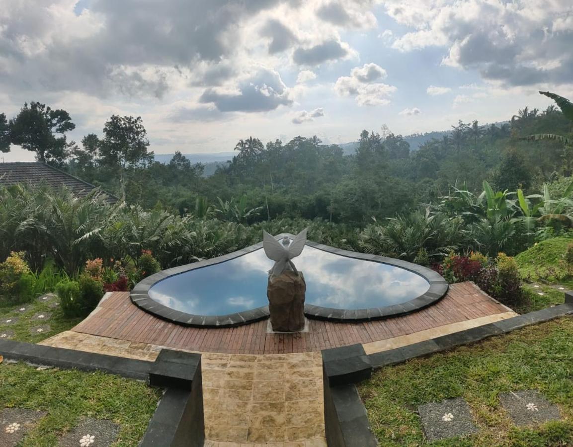 Umah Legenda Bali - Legend House Bali Lägenhet Selemadeg Exteriör bild